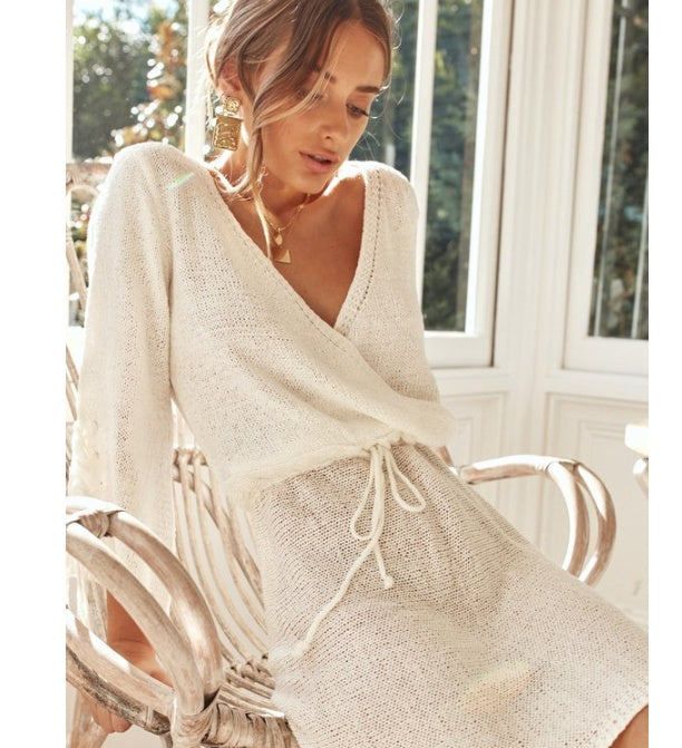 Loose V-neck knitted lace-up long sleeve dress