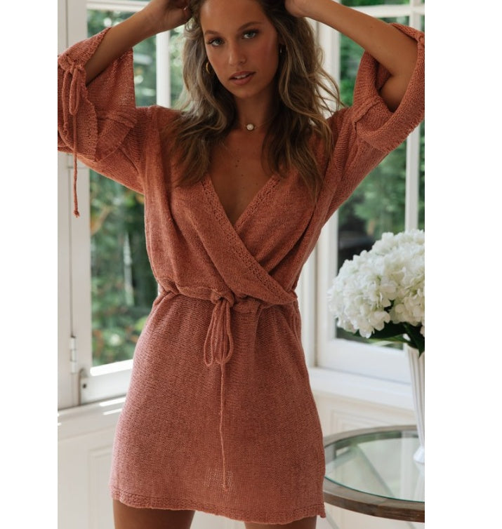 Loose V-neck knitted lace-up long sleeve dress